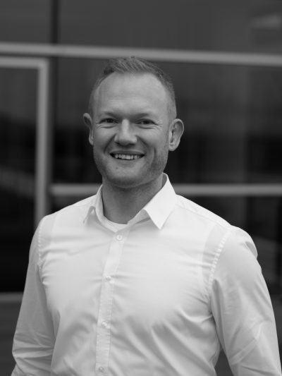 LL_h Photo of Lukas Losigkeit (CEO)